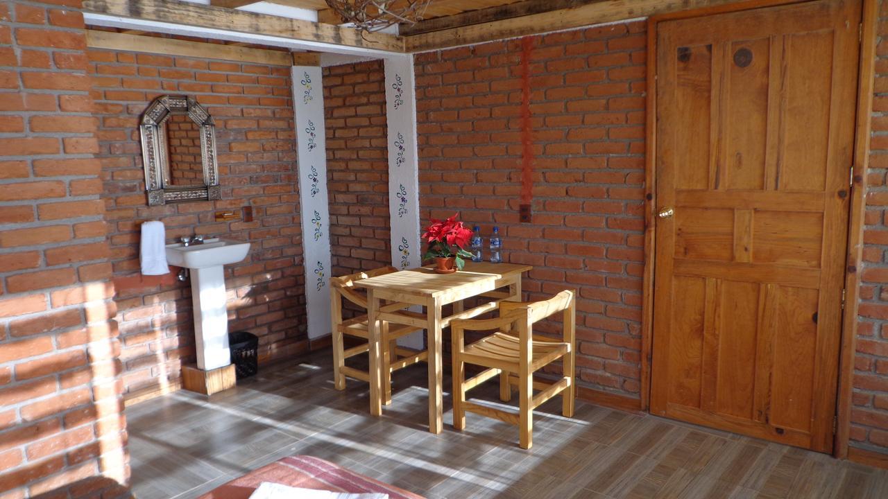 Zirahuen Cuin Habitaciones Rusticas Bagian luar foto